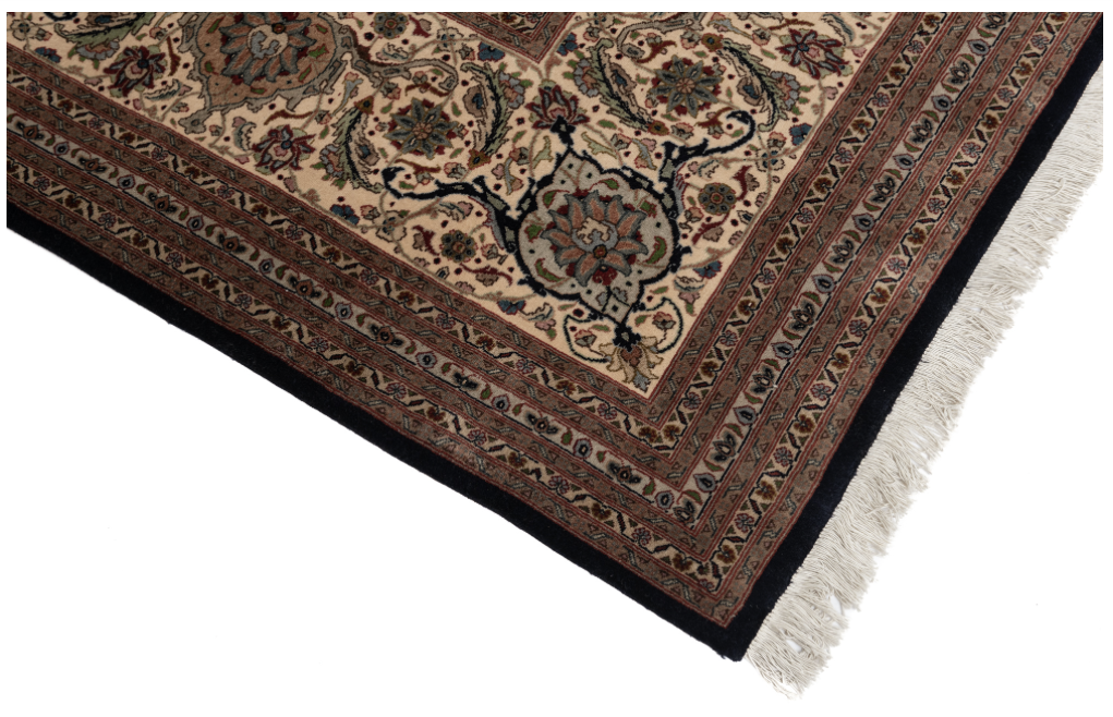 Tabriz Rug Hand-Knotted Rug <br> 11'5 × 16'6