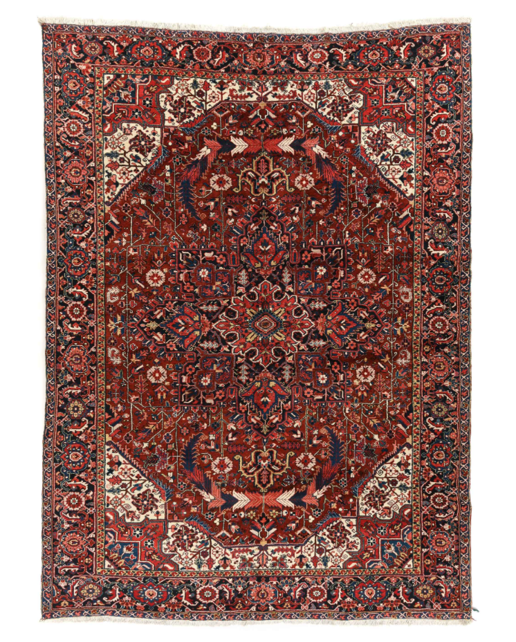 Traditional Persian Heriz Rug <br> 9'6 × 13'1