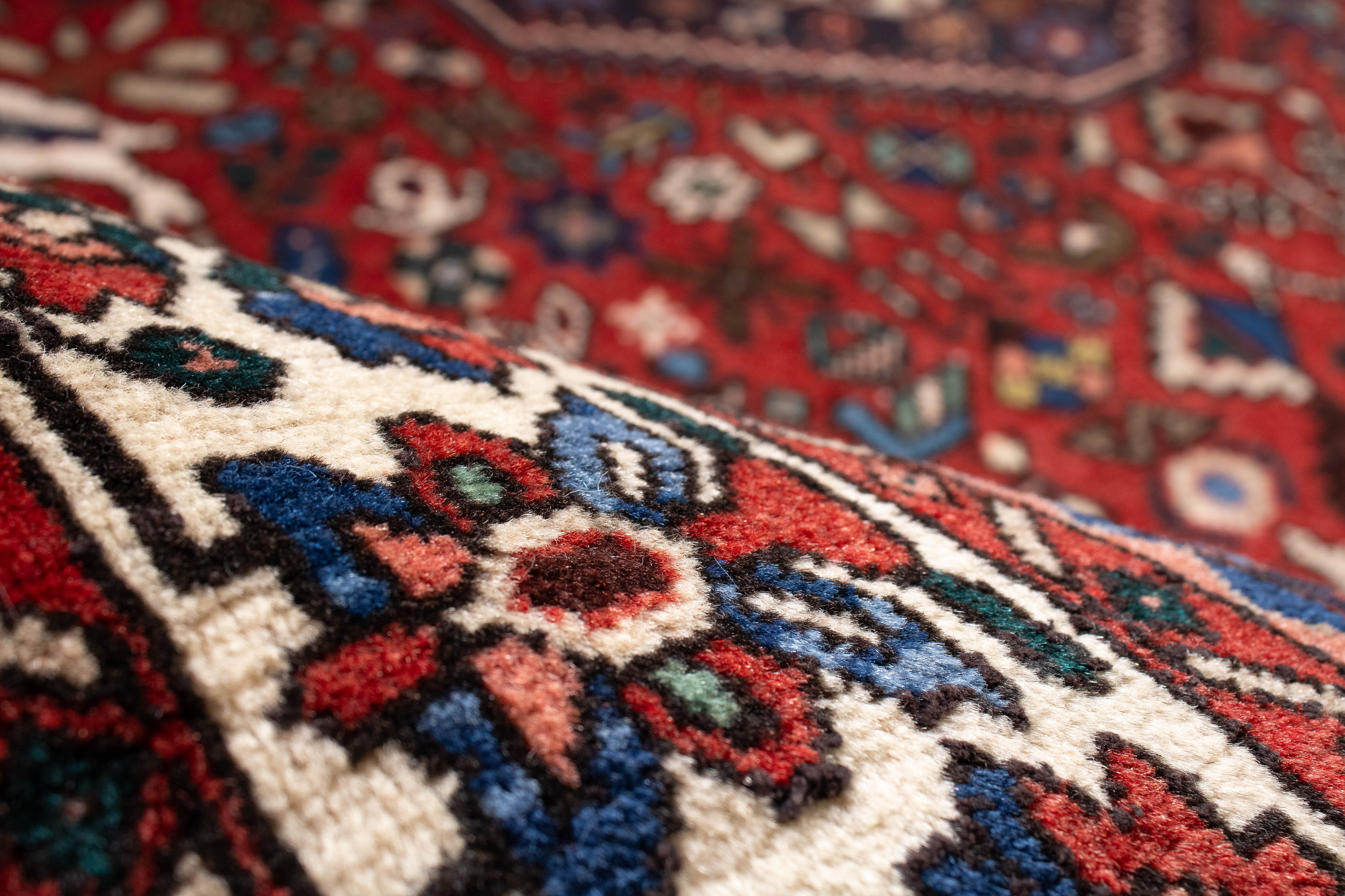 Vintage Persian Abadeh Rug <br> 5'2 x 6'9