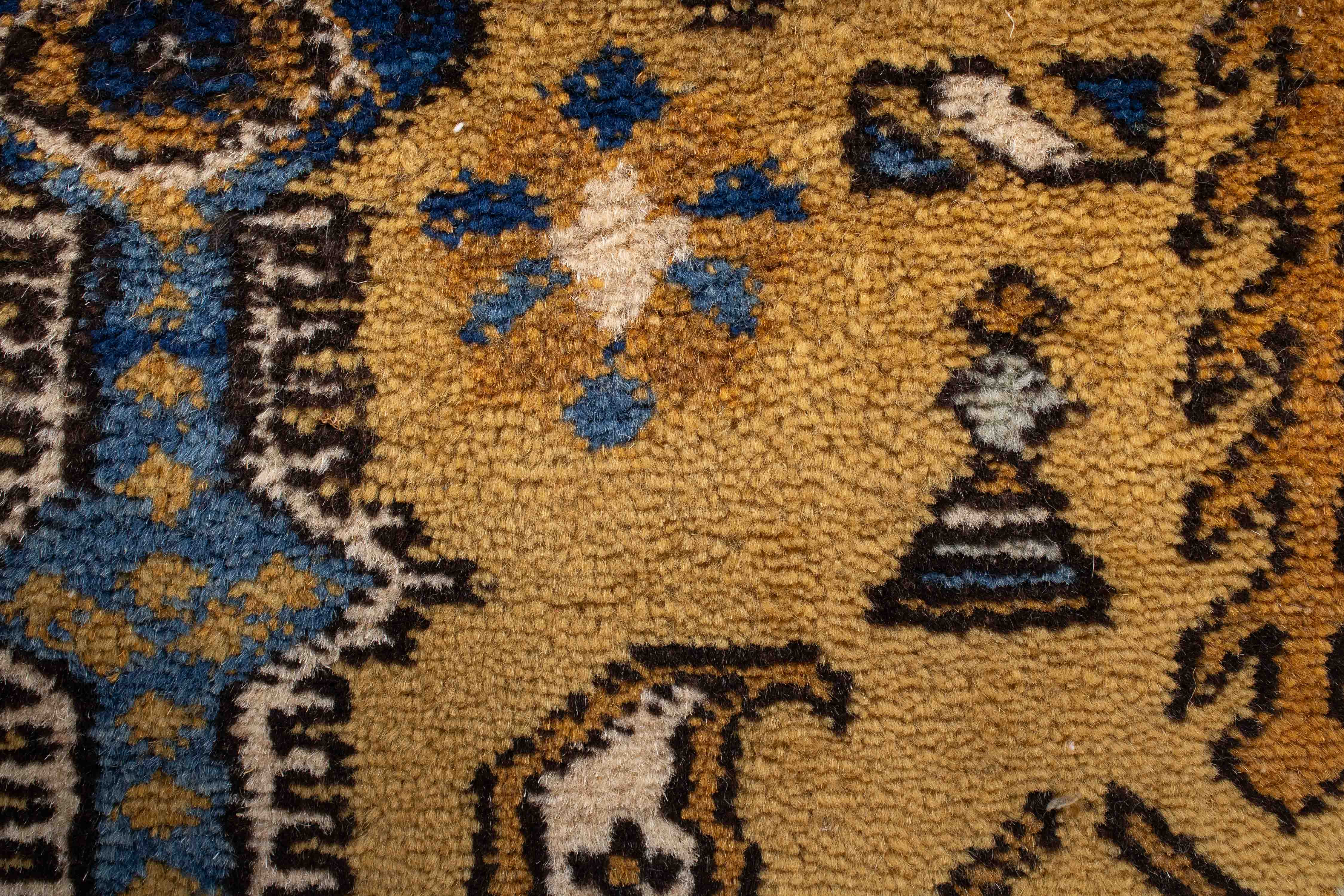 Vintage Persian Ardebil Rug <br> 4'7 x 7'0