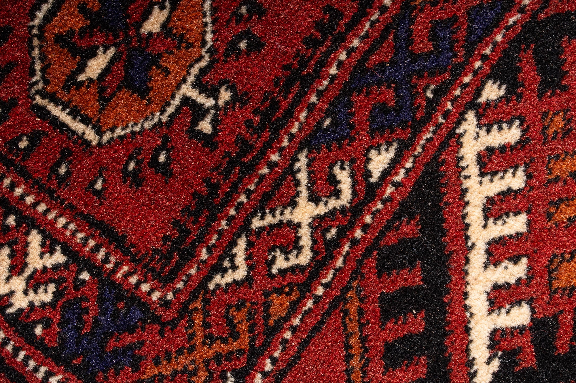 Persia Turkoman Rug <br> 4'0' x 5'2'