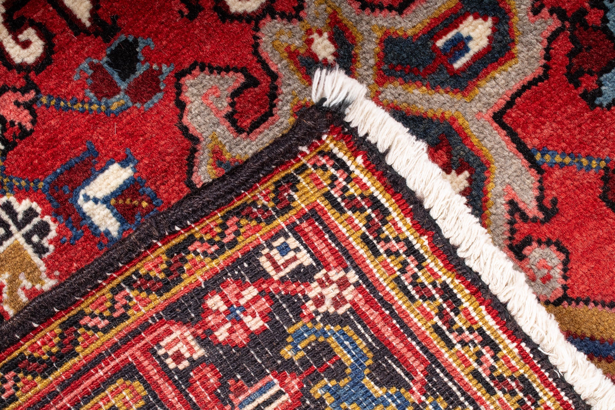 Persia Heriz Rug <br> 3'4' x 4'7'