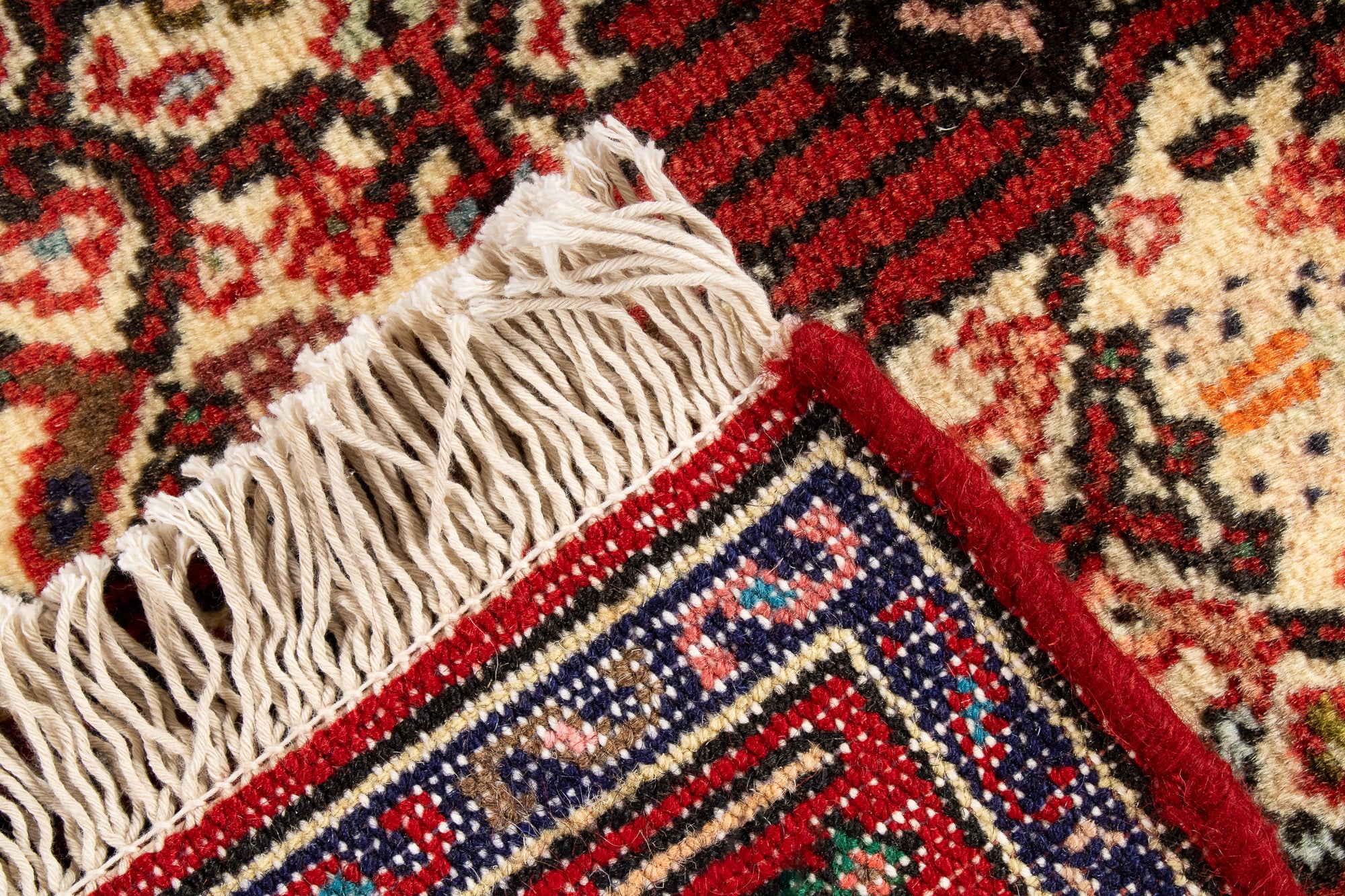 Traditional Persian Hamadan Rug <br> 2'7 x 4'2