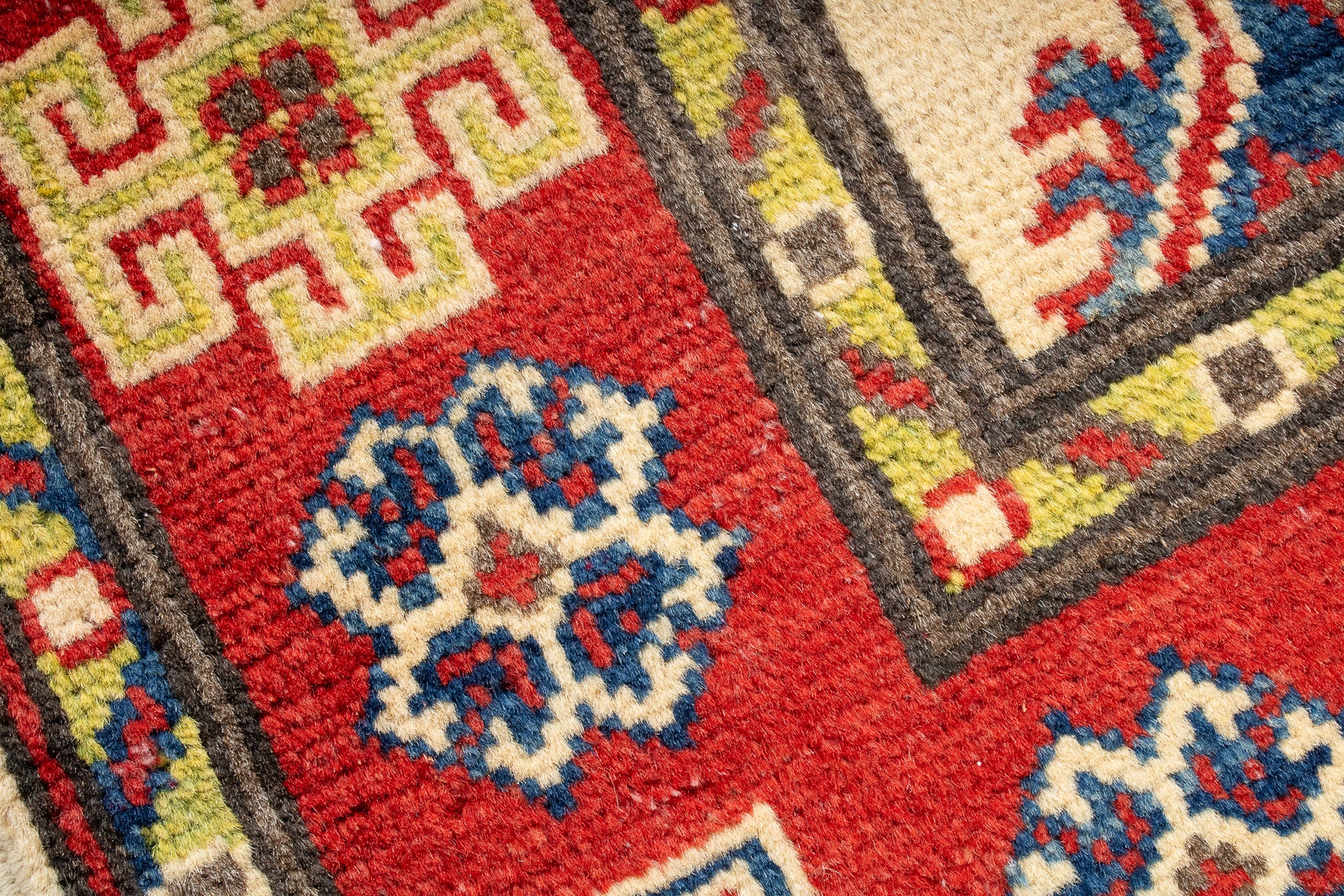 Traditional Pak Kazak Accent Rug <br> 2'8 x 4'0