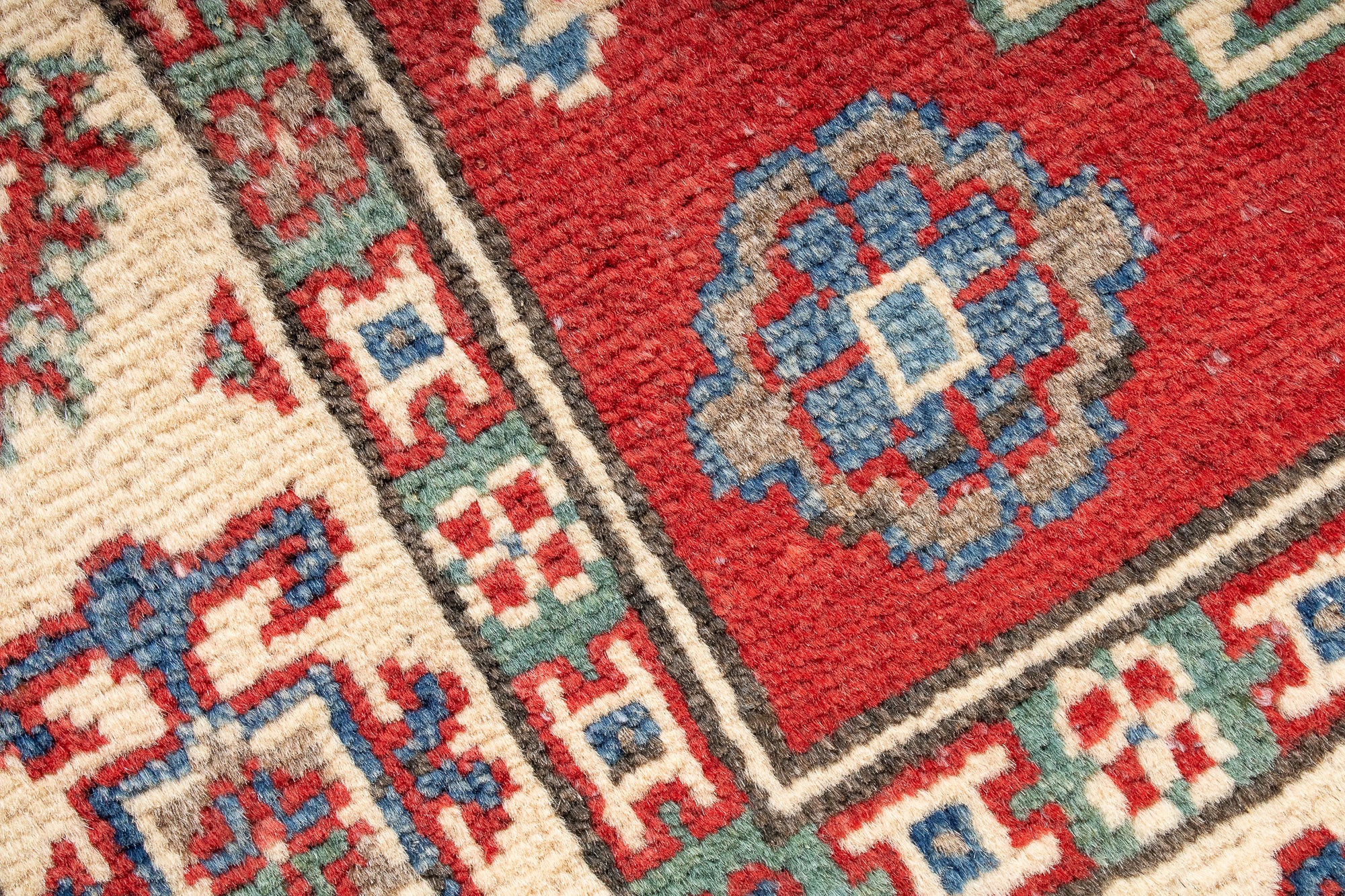 Traditional Pak Kazak Accent Rug <br> 2'9 x 3'10