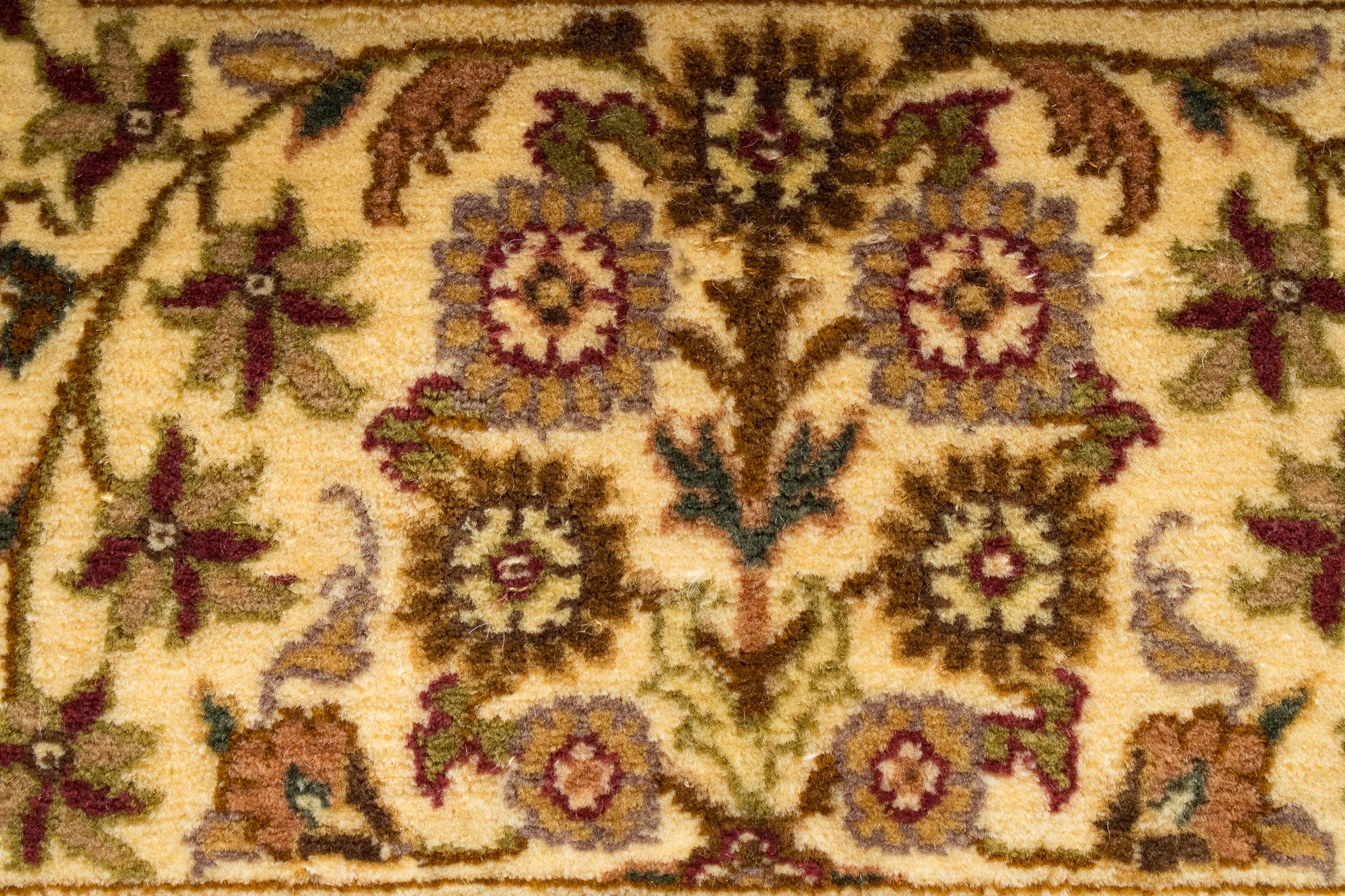 Pak Kashan Rug <br> 8'2 x 10'3