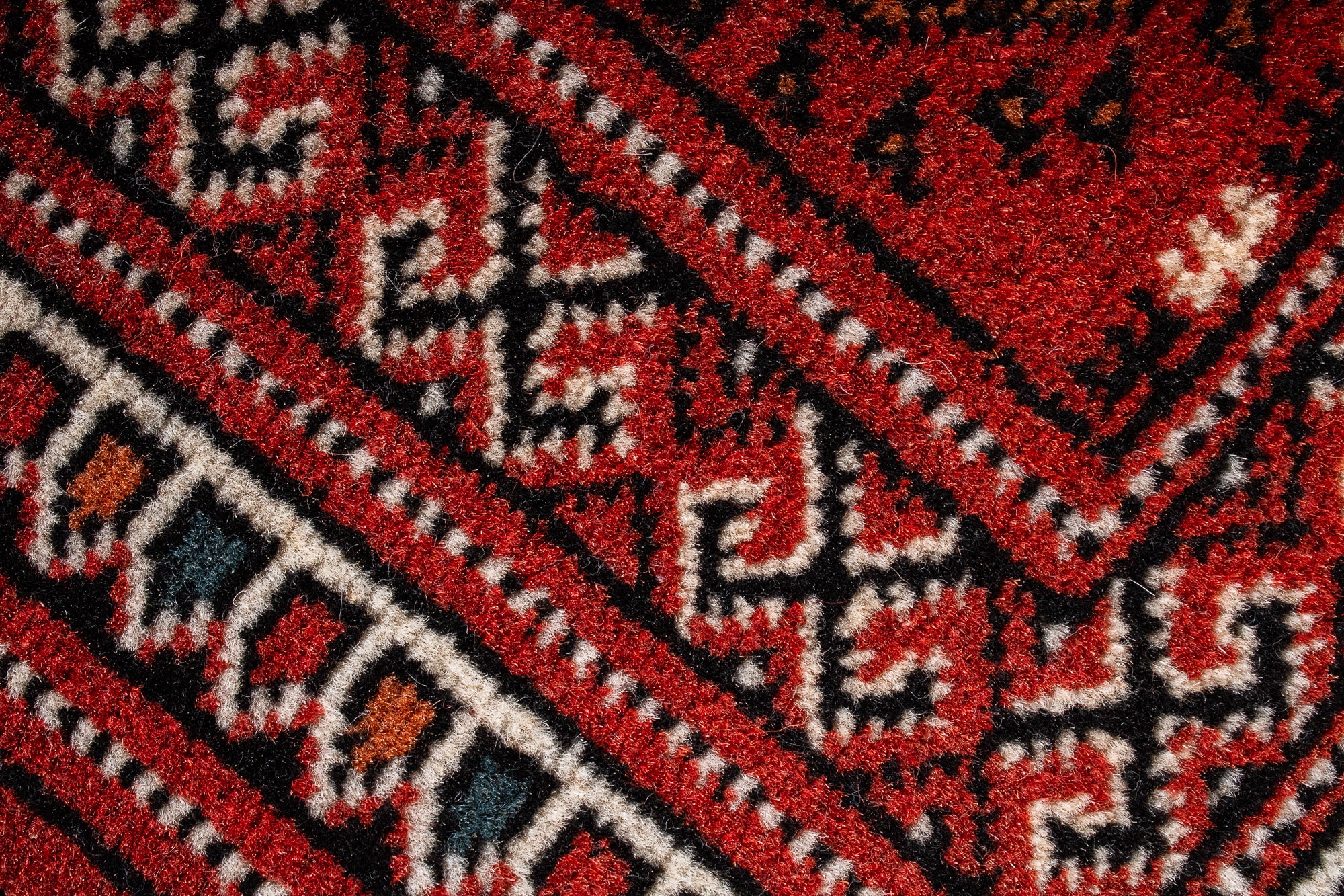 Persia Turkmen Rug <br> 4'6' x 6'2'