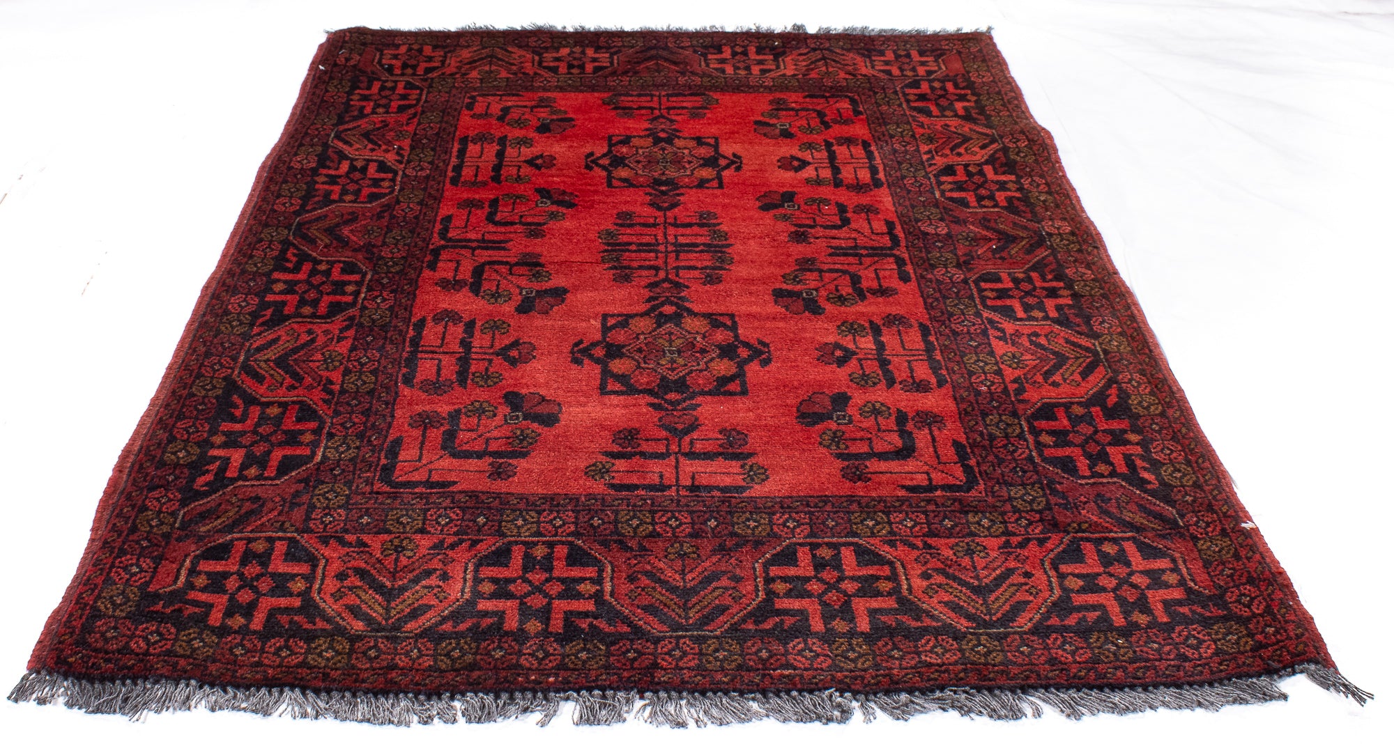 Pakistan Khal Momdi Rug <br> 3'5' x 5'1'