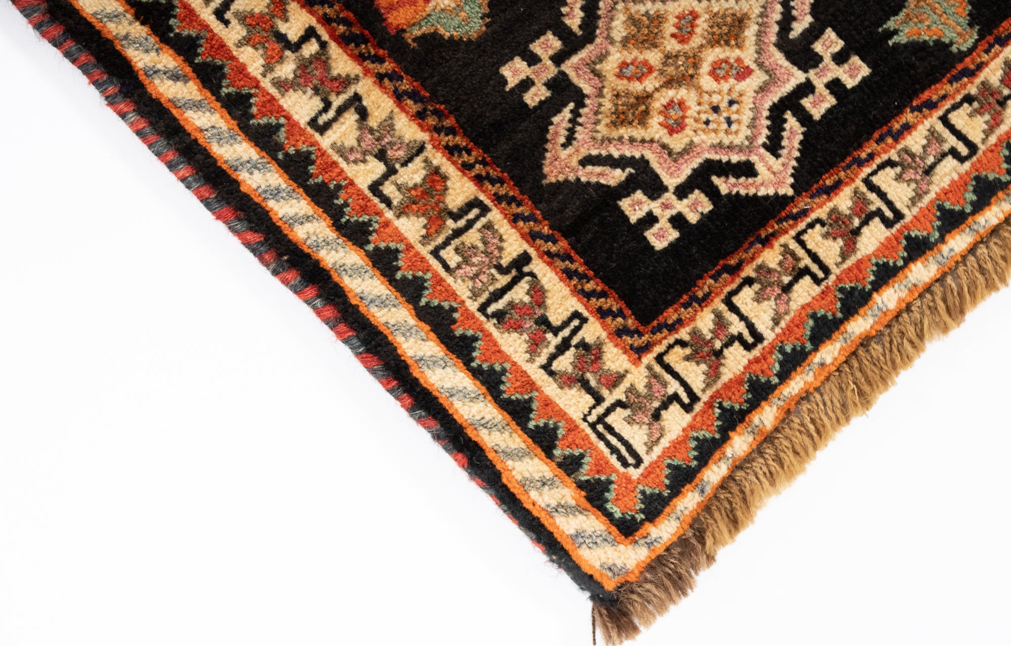 Persian Gabbeh Qashqai-design <br> 3'10 × 5'9