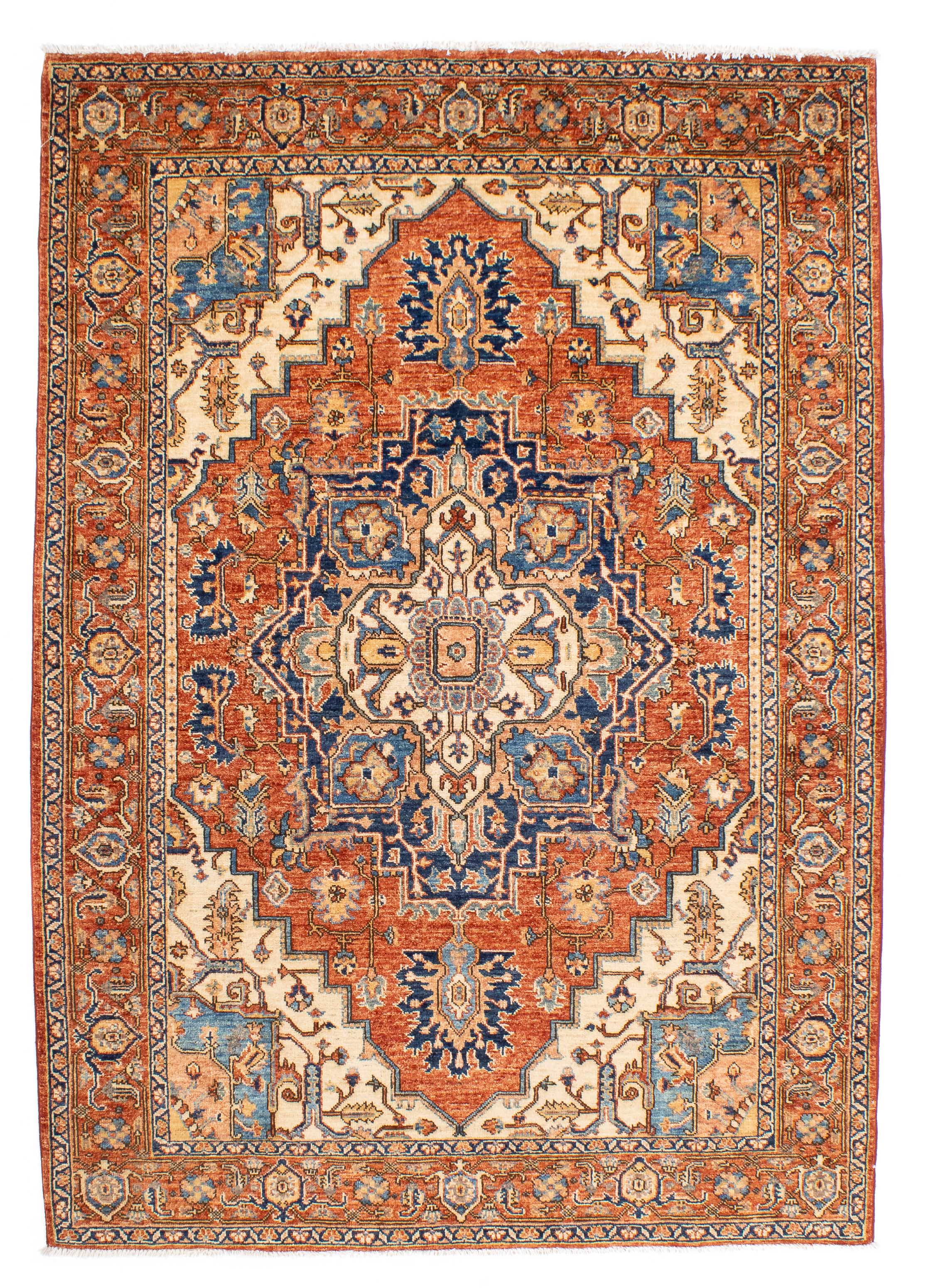 Traditional Pakistan Serapi Rug <br> 5'2 x 7'4