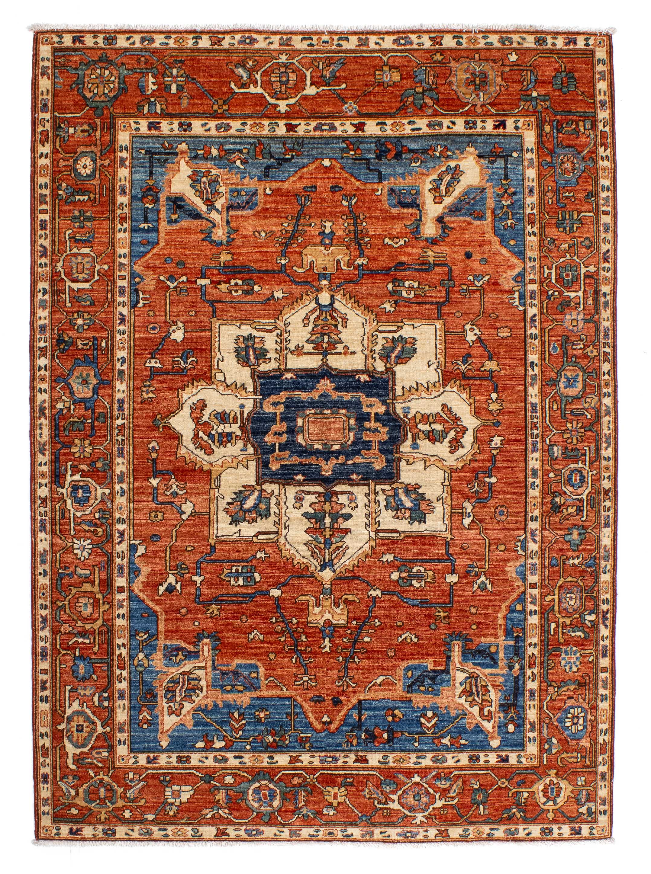 Traditional Pakistan Serapi Rug <br> 4'10 x 6'10