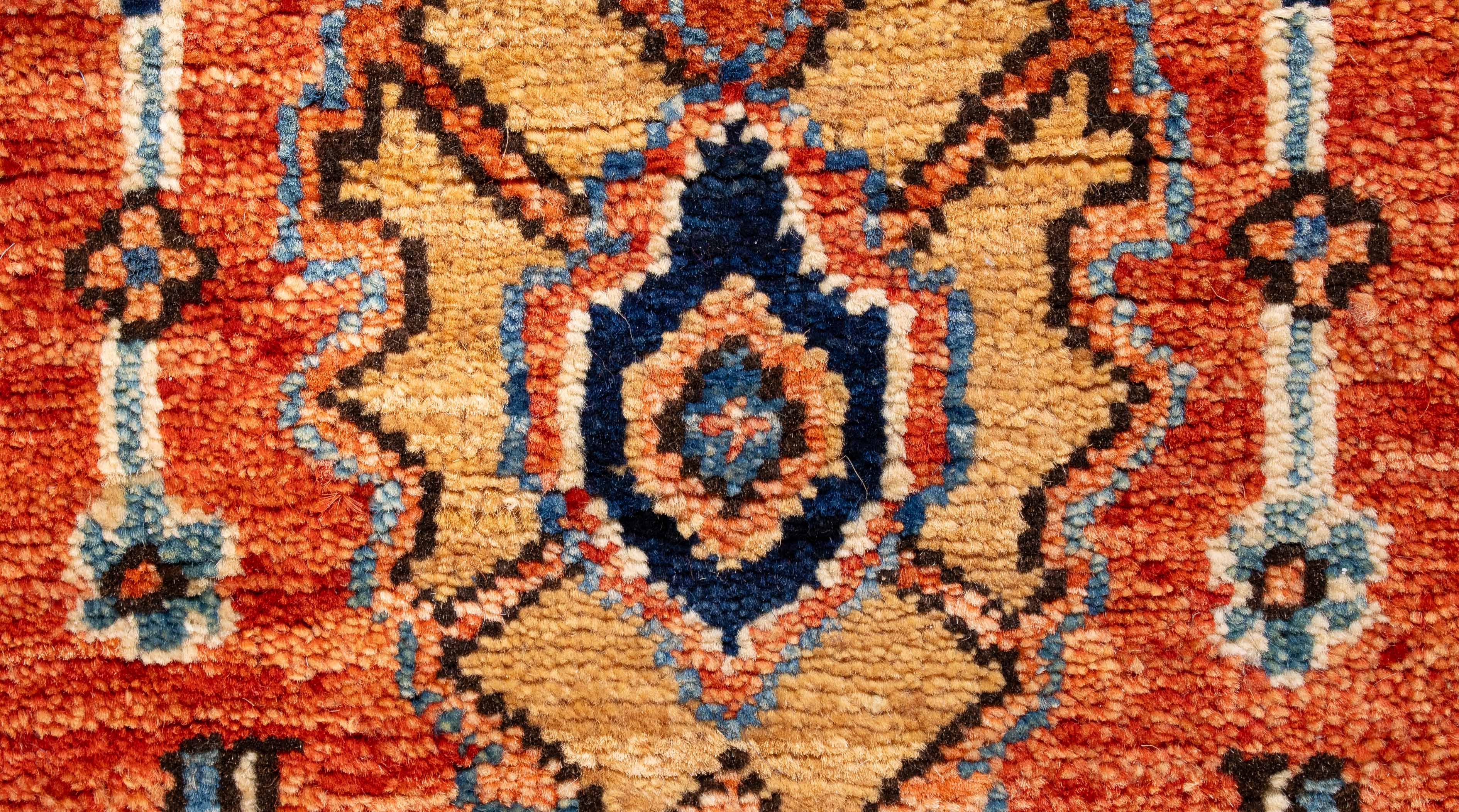 Traditional Pakistan Serapi Runner <br> 2'9 x 8'1