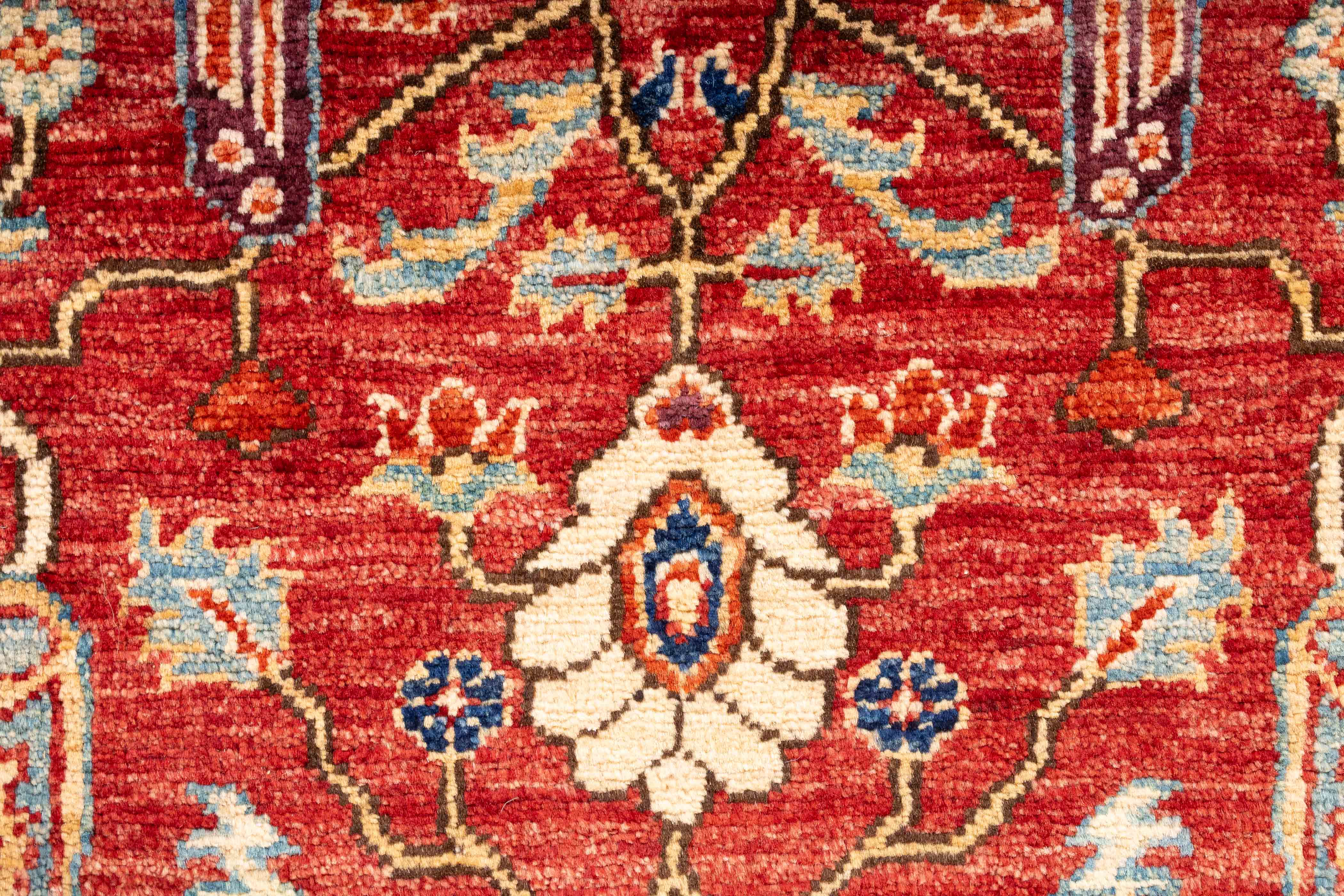 New Pakistan Serapi Rug <br> 4'0 x 4'7