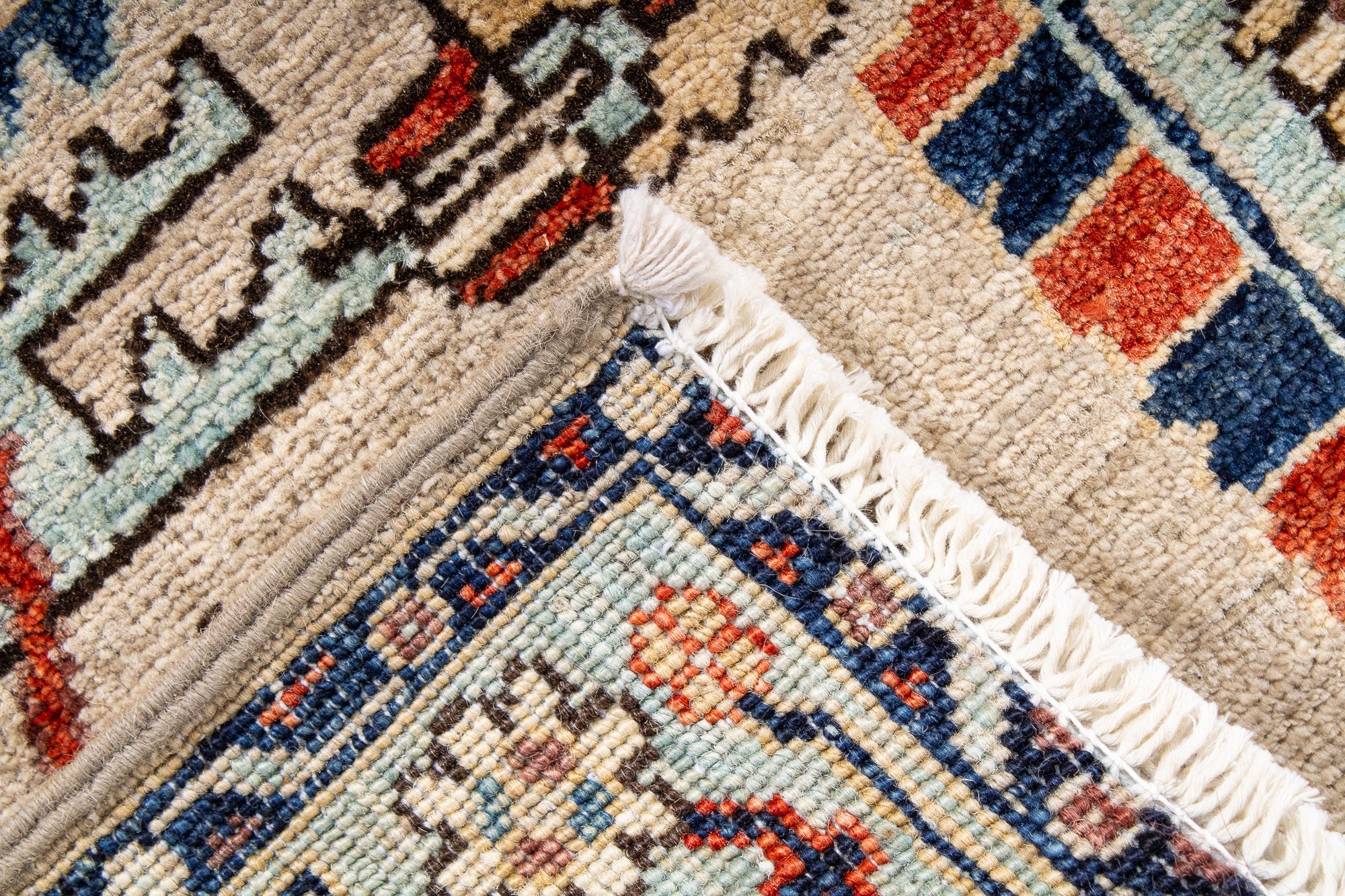 Pakistan Serapi Rug <br> 3'2' x 4'10'