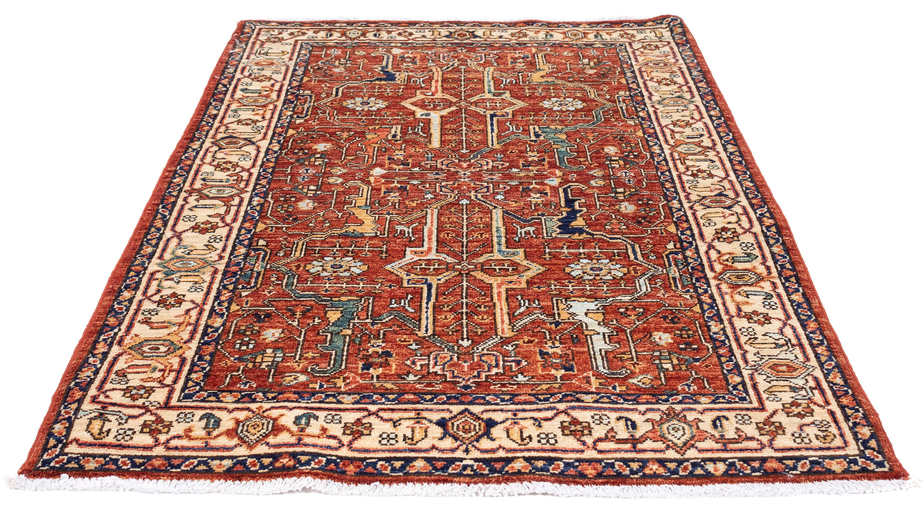 Traditional Pakistan Serapi Design Rug <br> 3'2 x 5'4