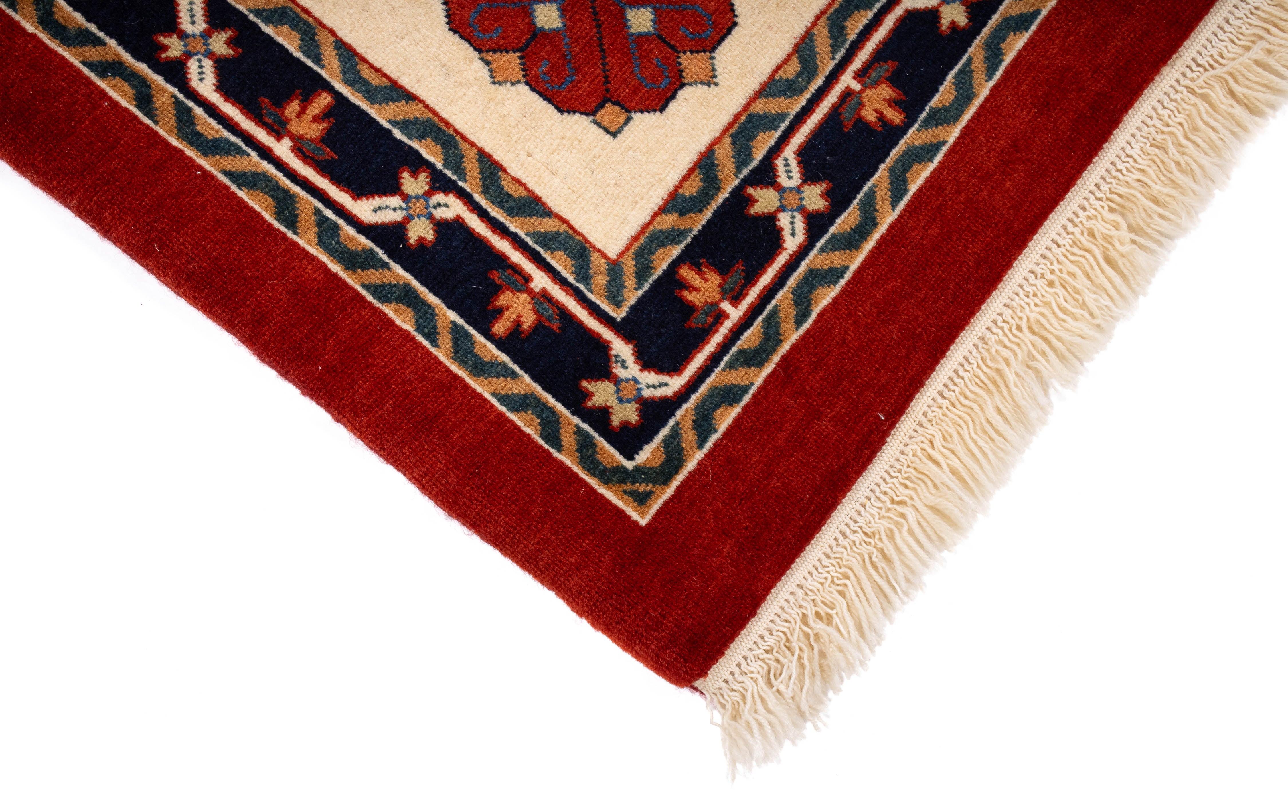 Persian Gabbeh Rug <br> 5'1 x 7'4