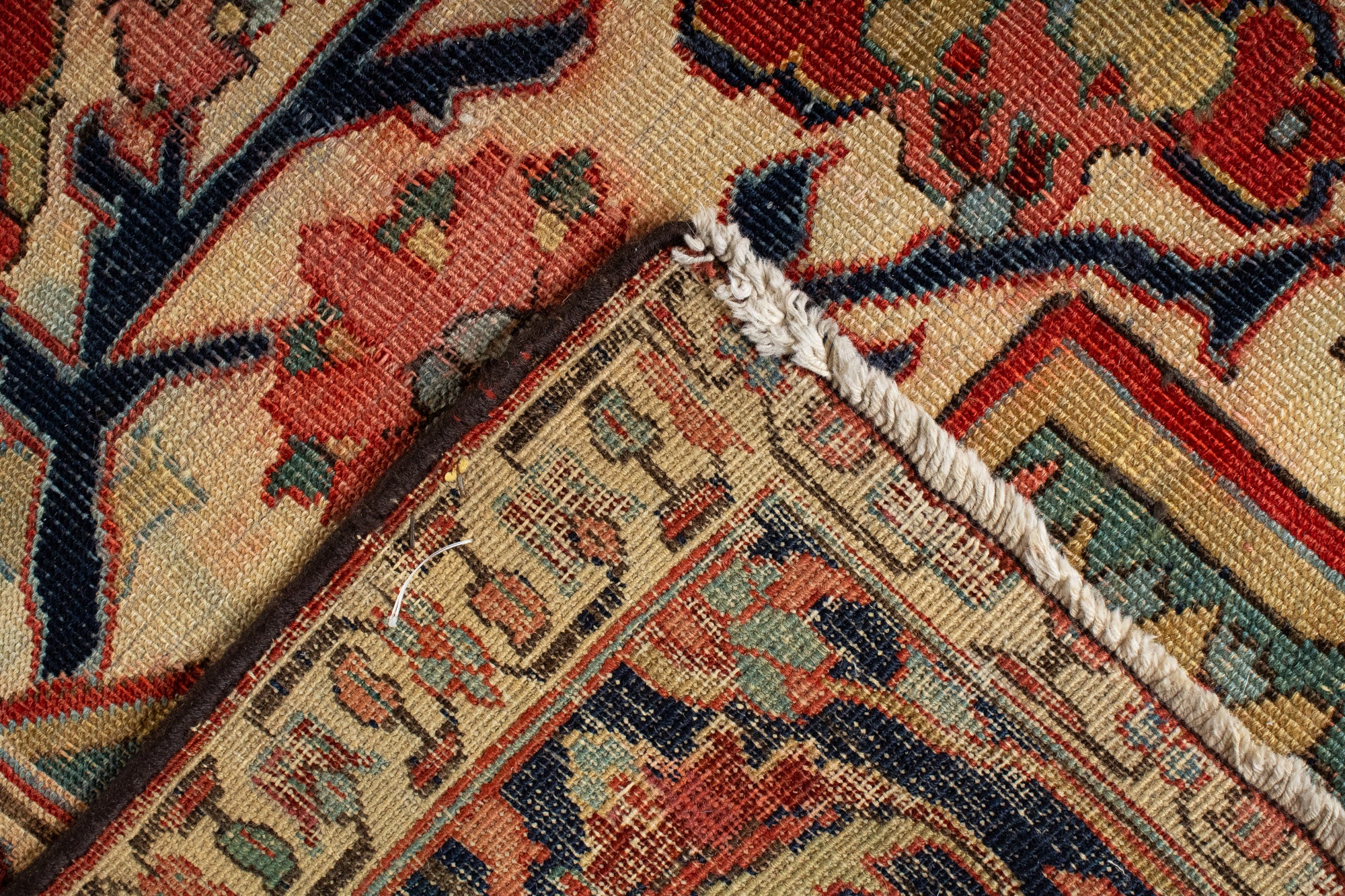 Antique Persian Serapi Rug <br> 9'0 x 12'8