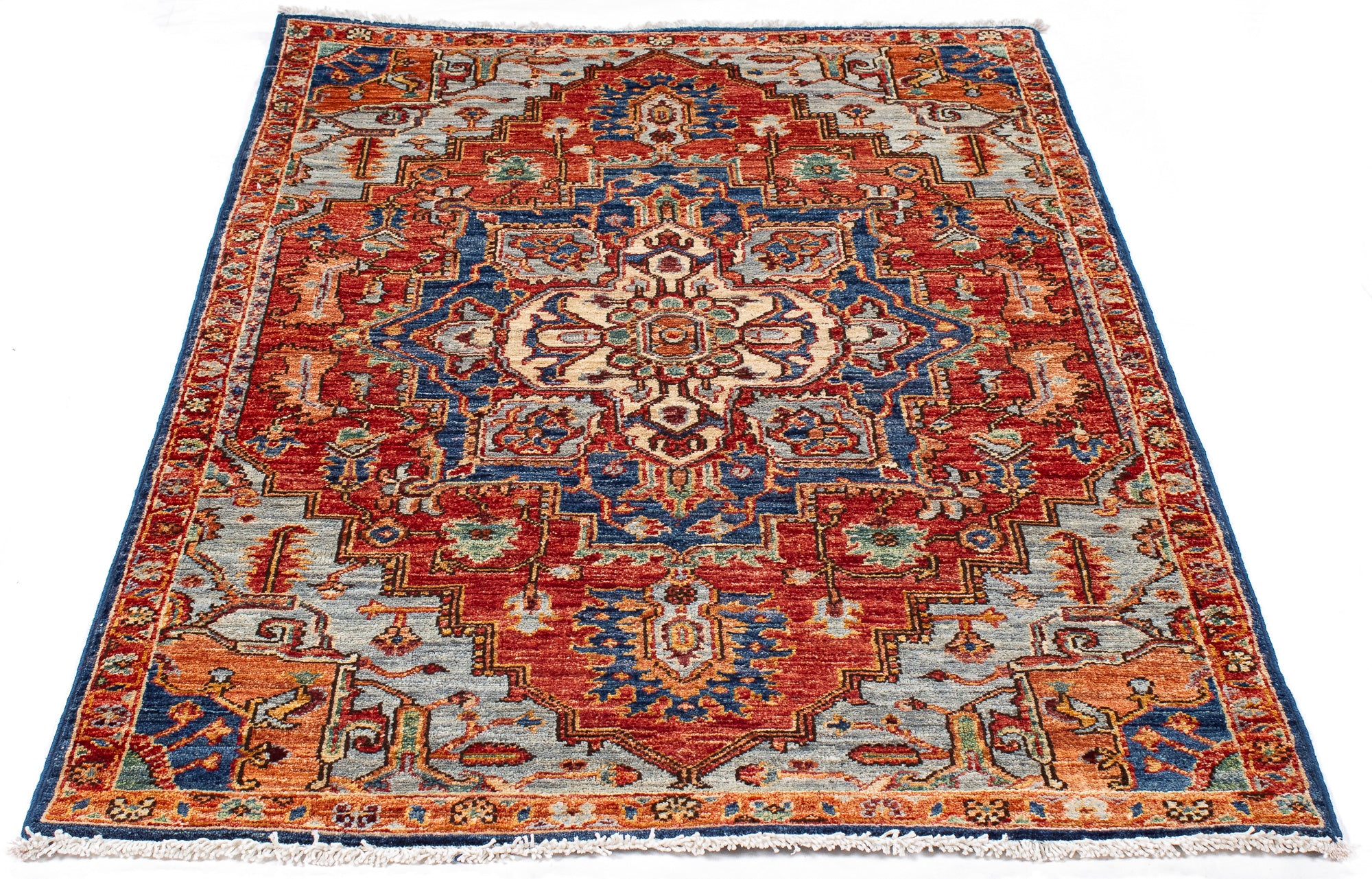 Pakistan Heriz Rug <br> 3'0' x 4'10'