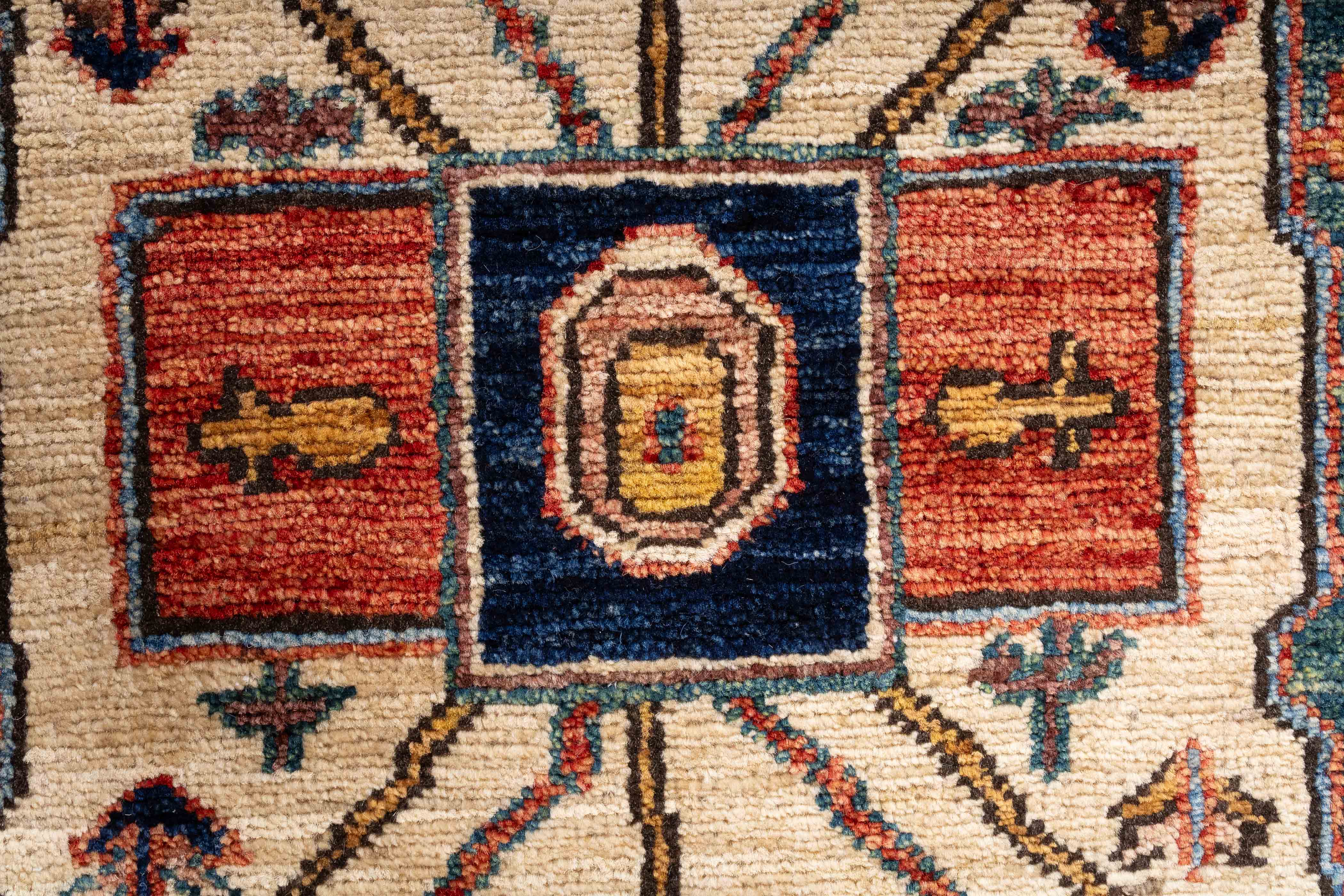 New Pakistan Serapi Rug <br> 4'2 x 6'1