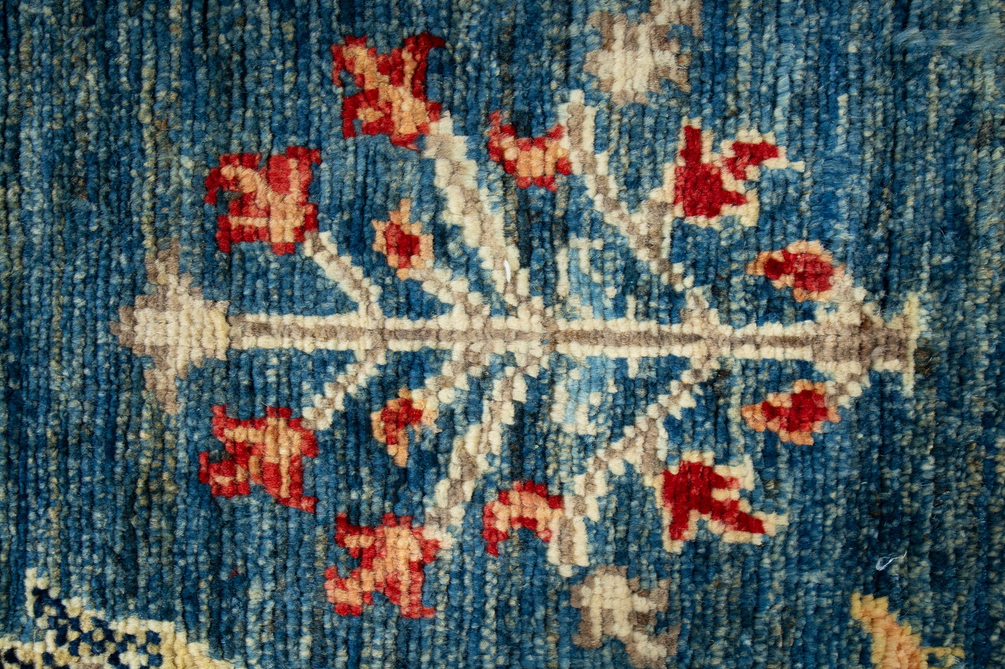 Pak Tribal Rug <br> 4'0 x 6'0