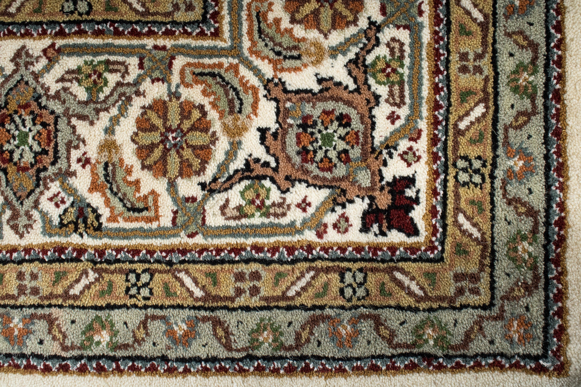 Indo Fine Bidjar Rug <br> 6'0 x 9'3