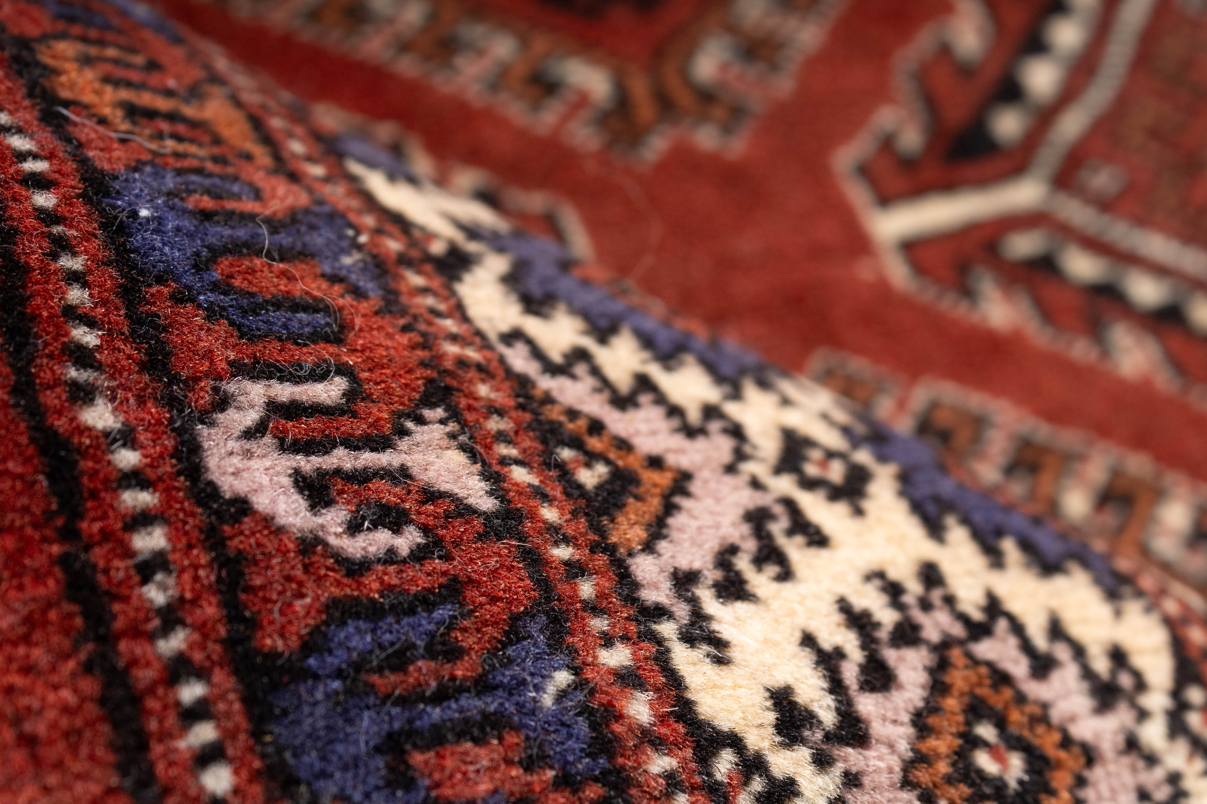 New Turkmen Carpet Rug <br> 4'0 x 5'0