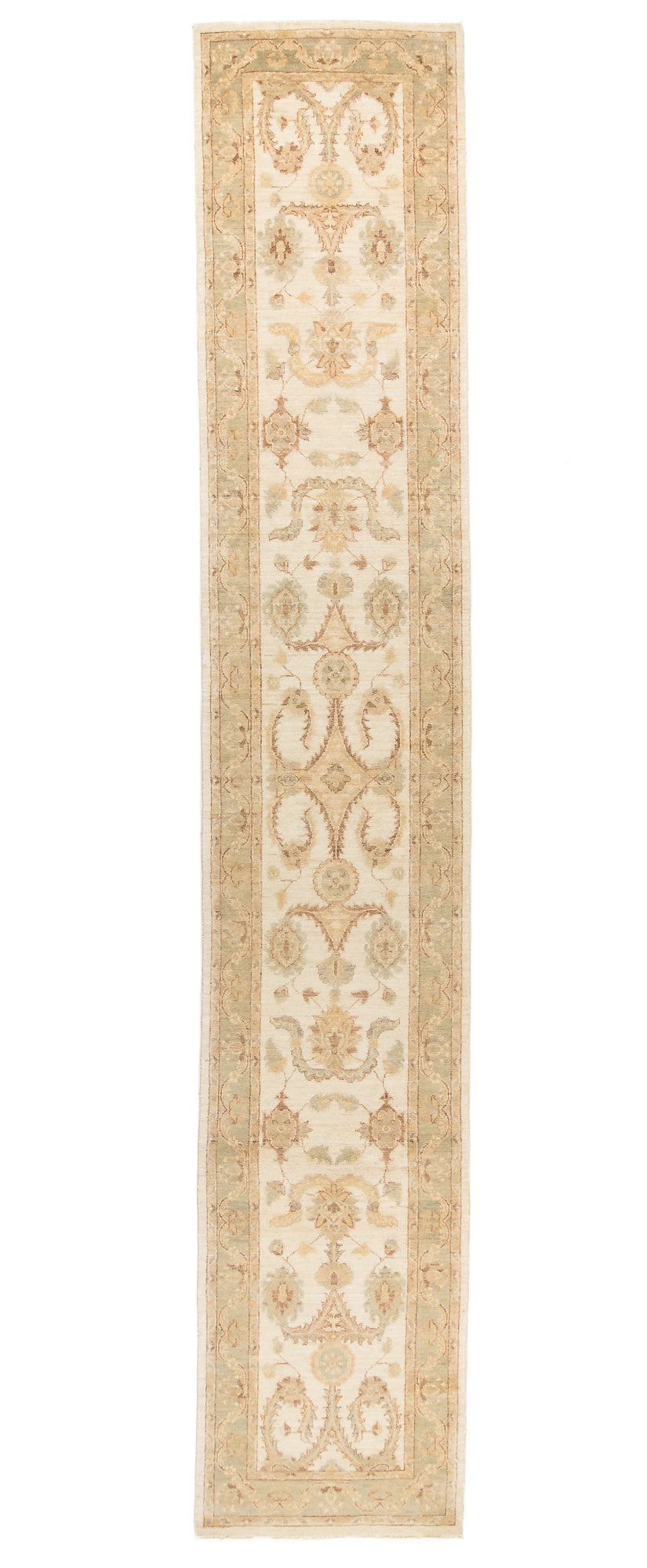 Ivory Pak Chobi Runner  <br> 2'7 x 15'10