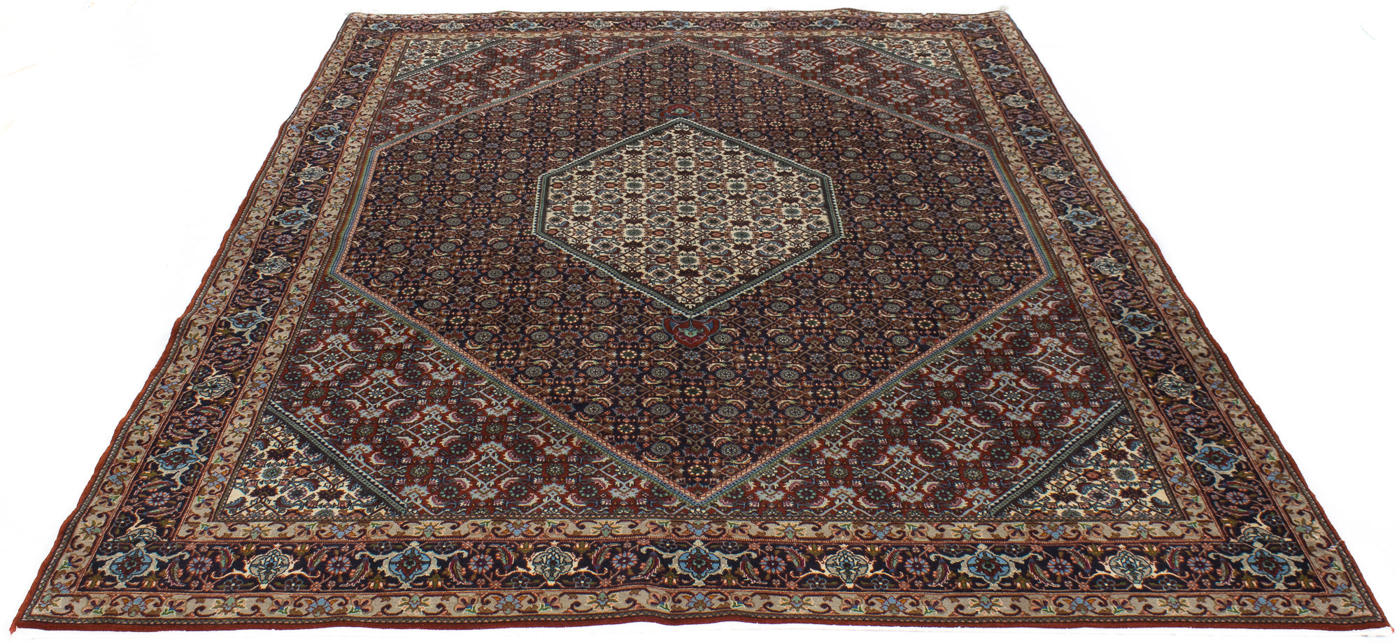 Traditional Persian Bidjar Rug <br> 7'0  x 10'0