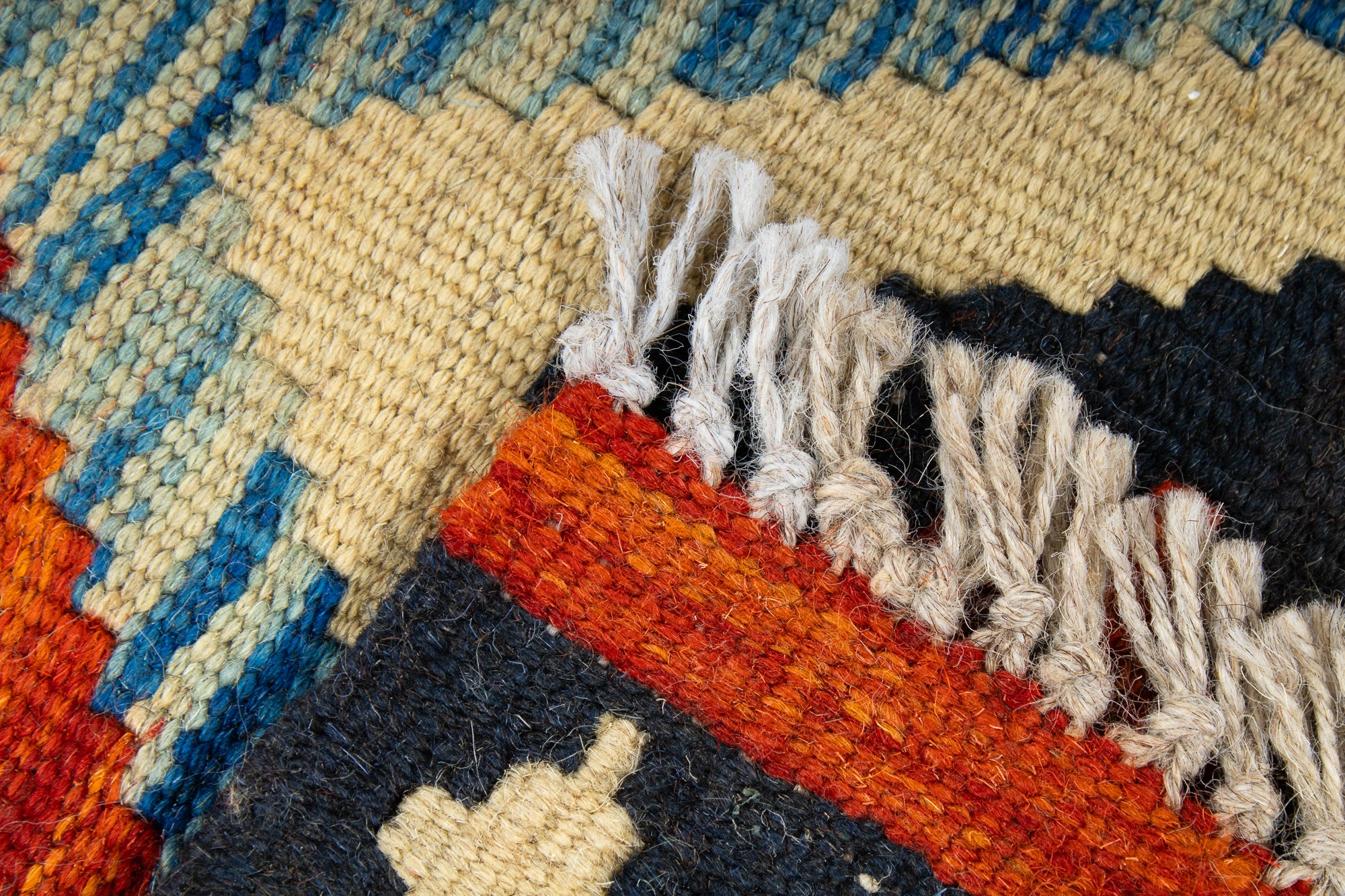 Pak Kilim Accent Rug <br> 2'0 x 3'0