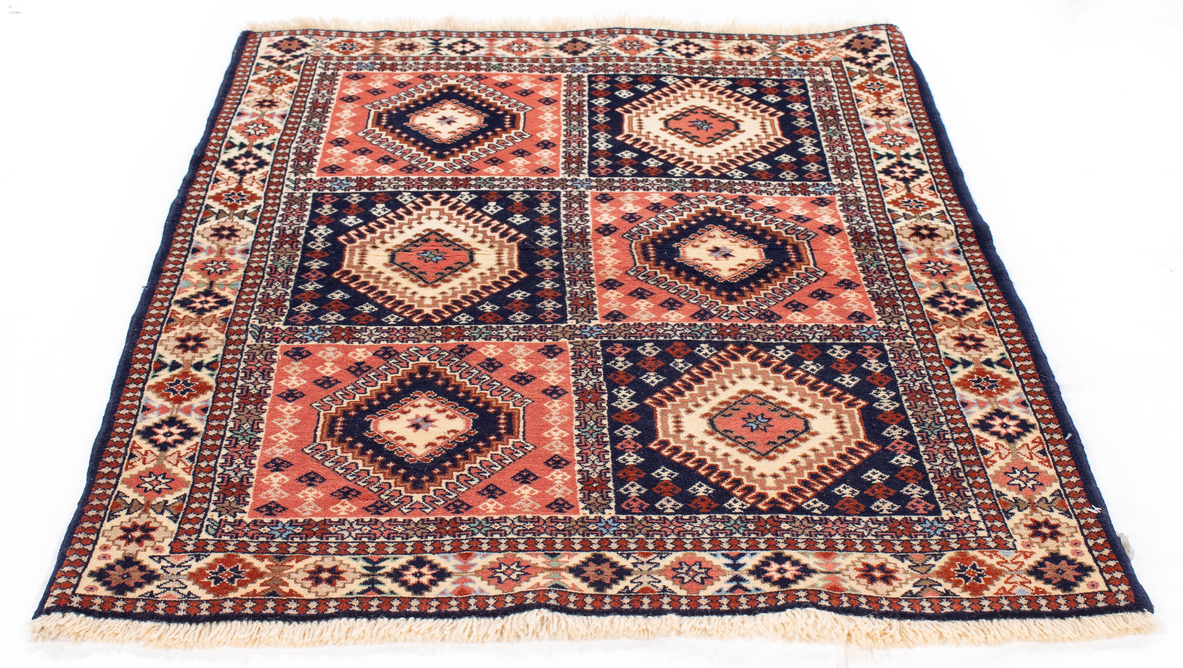 Persian Yalameh Area Rug <br> 3'5 x 4'10