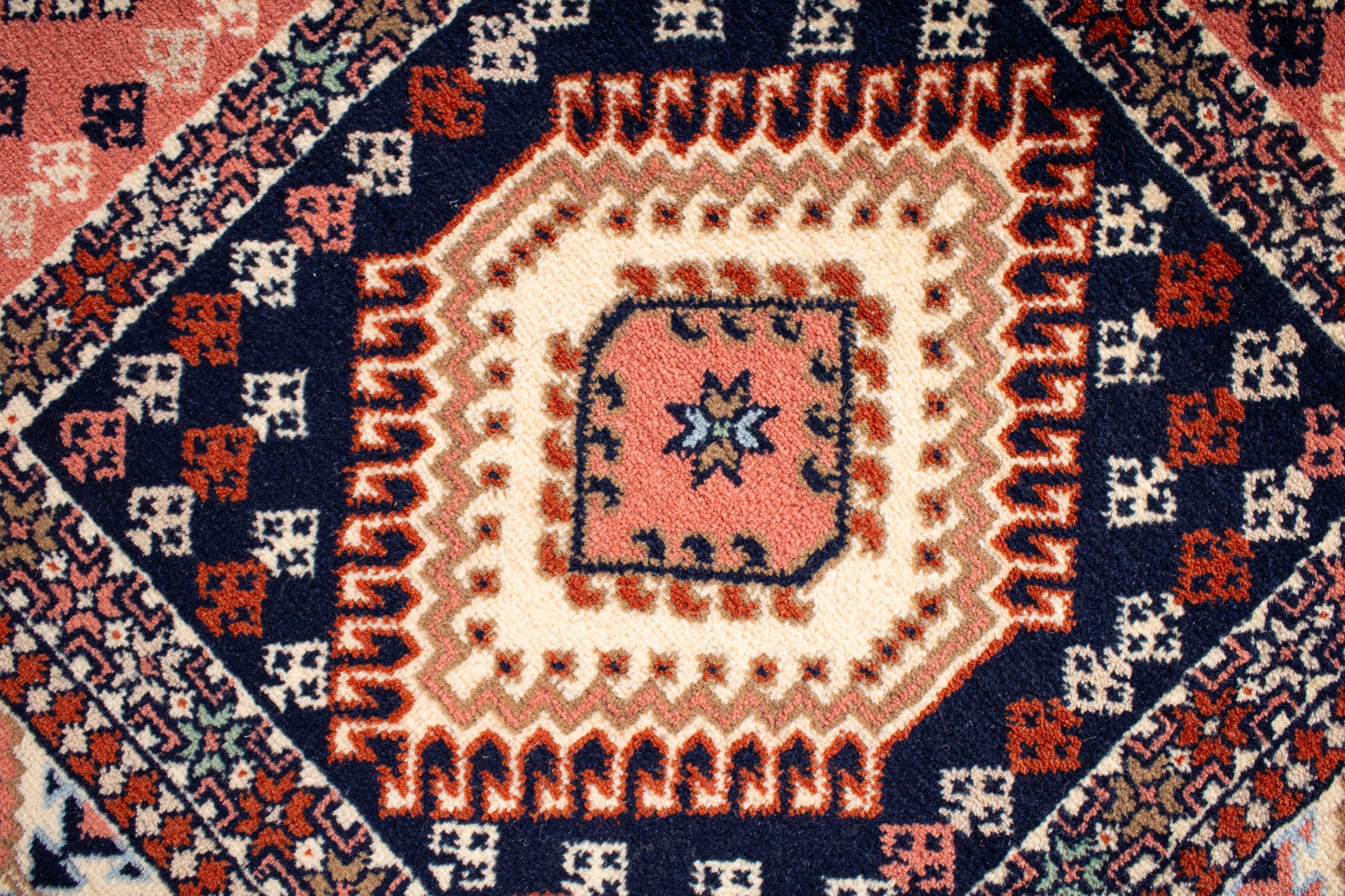 Persian Yalameh Area Rug <br> 3'5 x 4'10