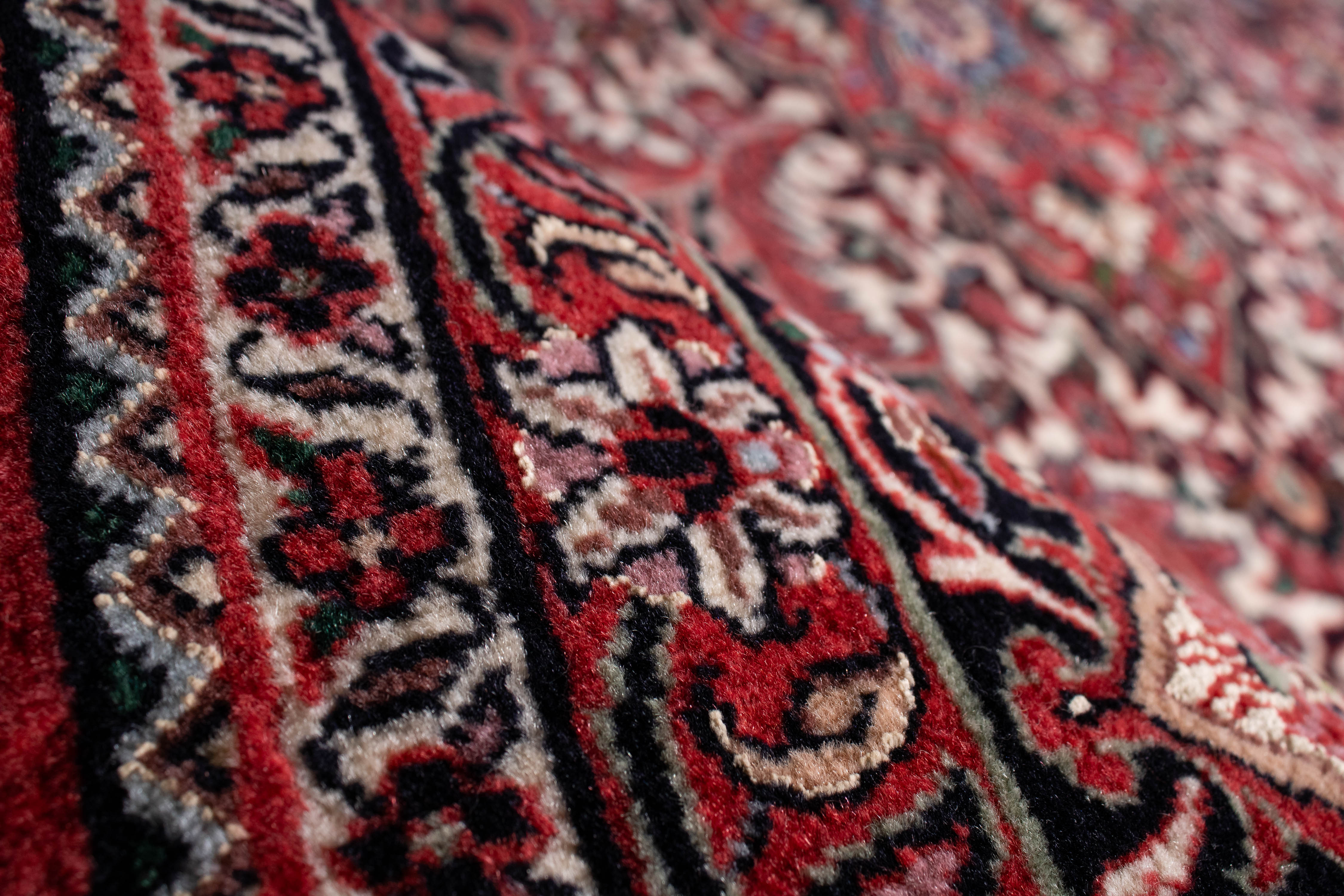 Persian Bidjar Rug <br> 6'8 x 8'7