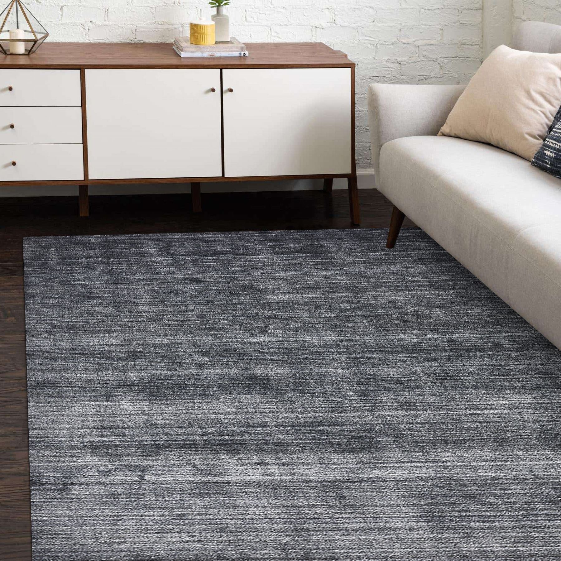 Harbor Hand Loomed Contemporary Solid Area Rug