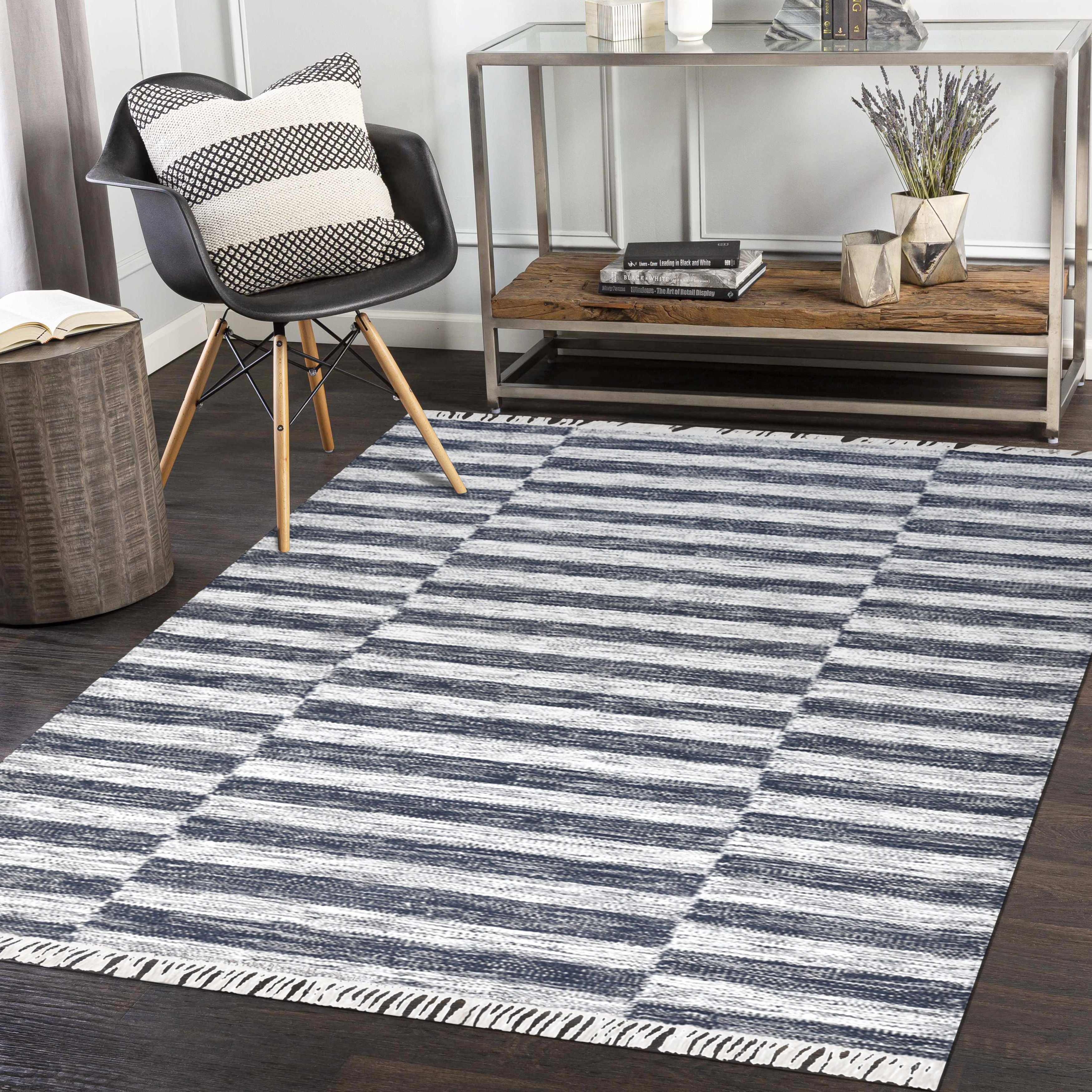 Louella Hand Woven Contemporary Flatweave Area Rug